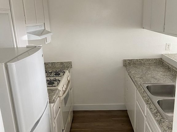 2nd image of 1234 N Edgemont St APT 204
