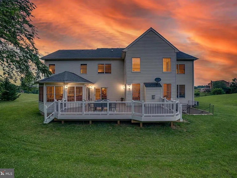 15000 Barlow Dr — Photo 46