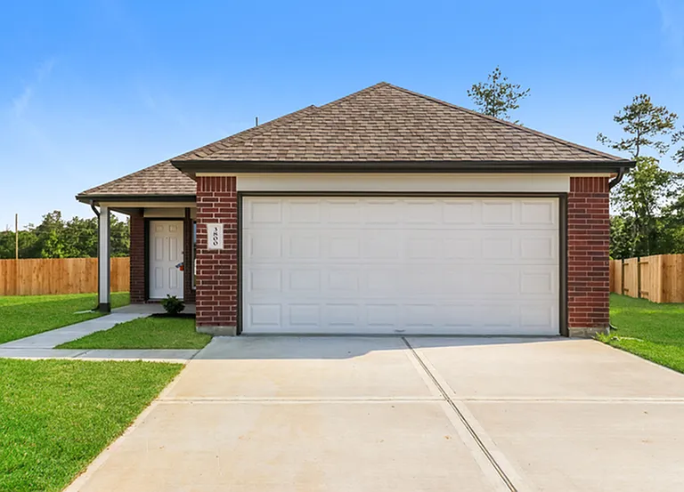 3800 Avalon Ln — Photo 1