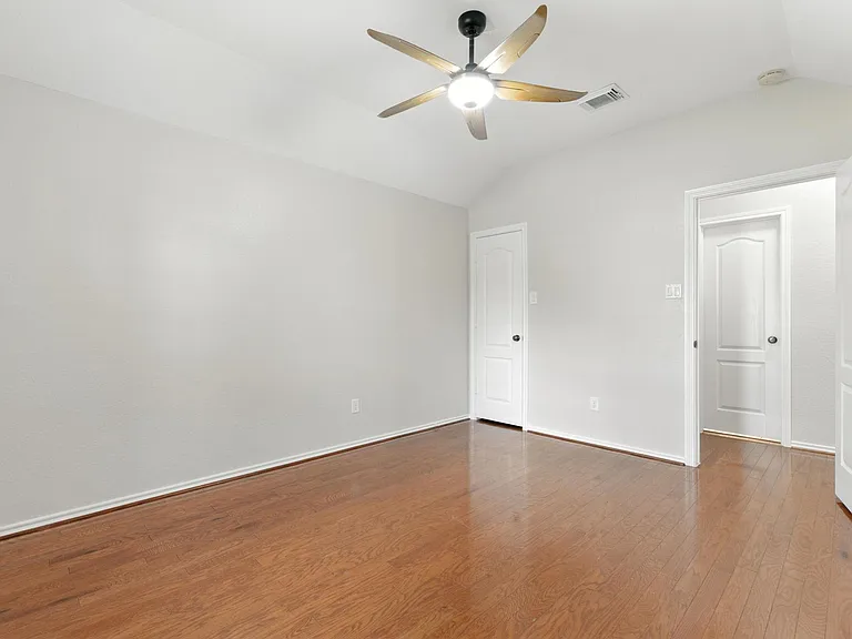 28527 Connordale Ln — Photo 31