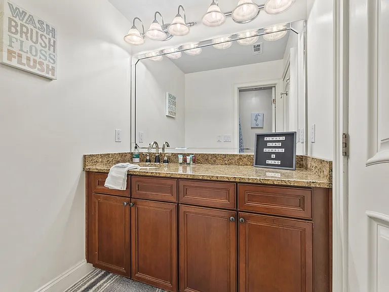 1267 Atlantic Dr NW #A — Photo 21
