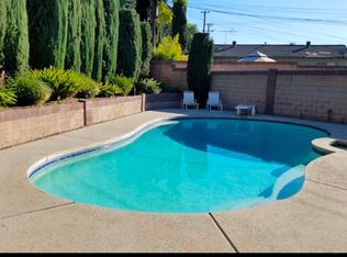 206 W Renwick Rd, Glendora, CA 91740