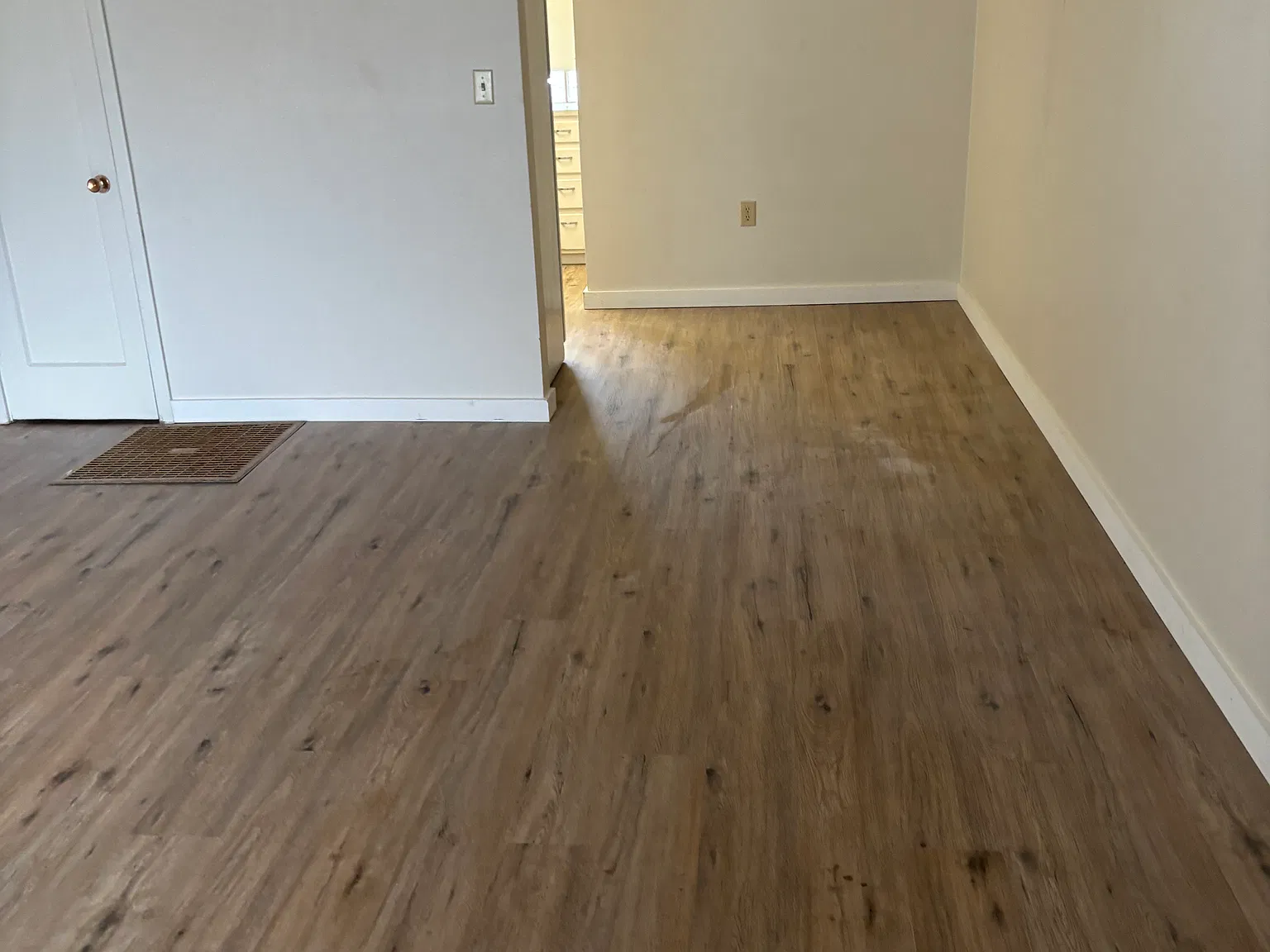 214 Duplex — Photo 4