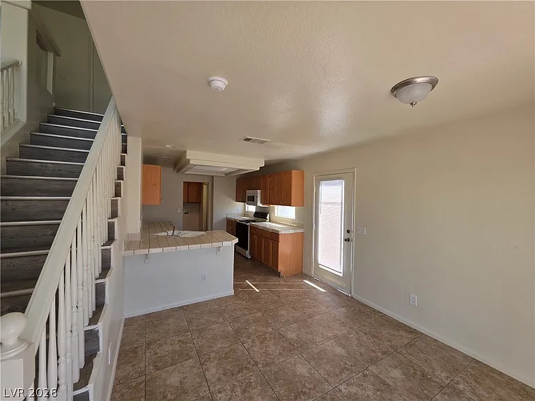 8829 Cornwall Glen Ave — Photo 19