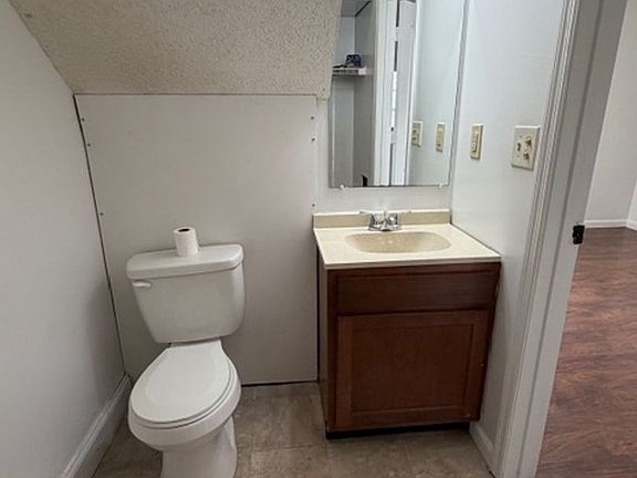 5th image of 1981 Ridgeview Dr NW