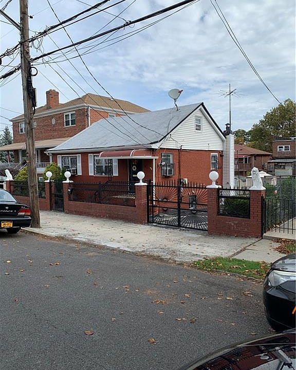 1st image of 2444 Westervelt Ave