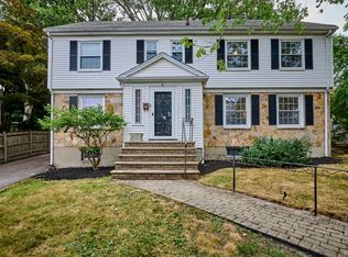 64 Edgemoor Rd, Belmont, MA 02478