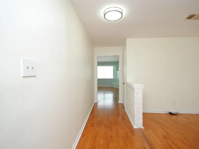 11511 Creekhurst Dr — Photo 10