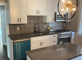 3618 N Sacramento Ave FLOOR 1, Chicago, IL 60618