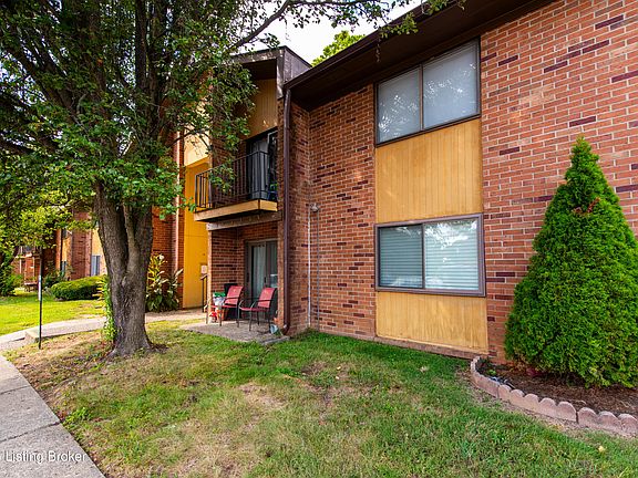 4th image of 7052 Wildwood Cir APT 105