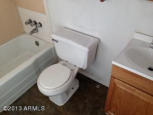 5th image of 4351 W Clarendon Ave