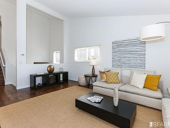 3rd image of 5 Richards Cir
