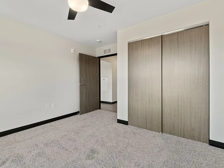 275 Lofts at Kingston Yard — Photo 93