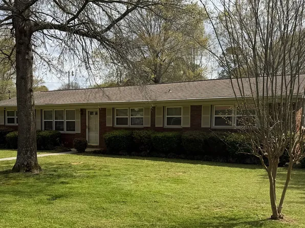 211 Ellen St, Summerville, GA 30747