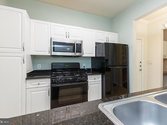 5th image of 12958 Centre Park Cir APT 118