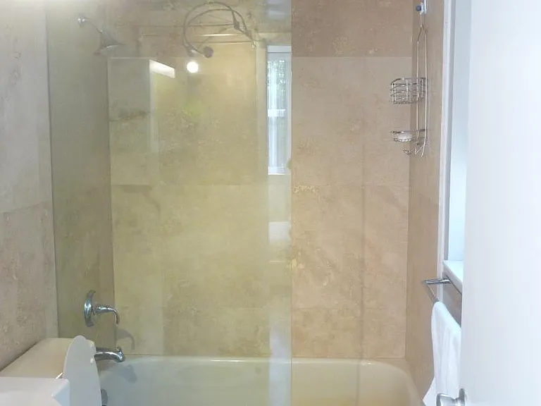 112 N Birch Rd #202 — Photo 7