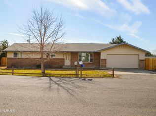 6902 W Yakima Ave, Yakima, WA