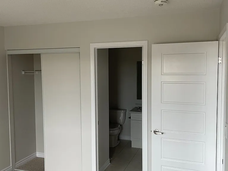 299 Whitlock Ave — Photo 10