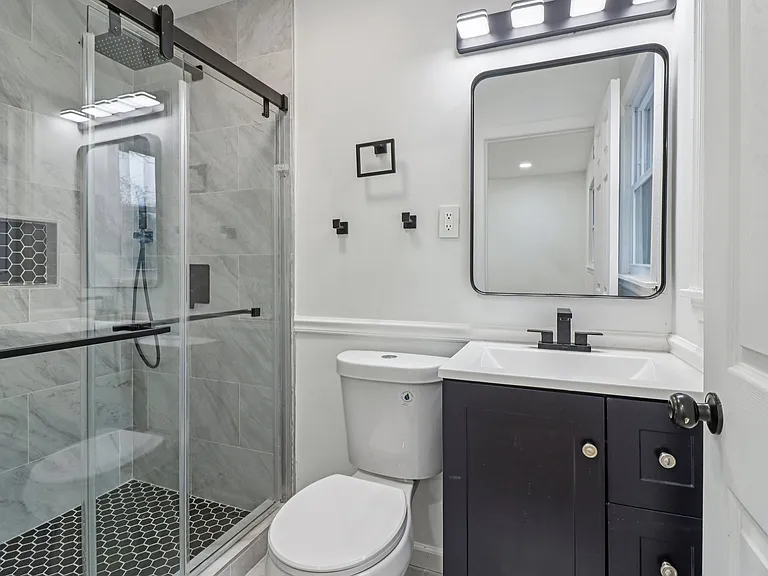 3159 Bobolink Dr — Photo 8