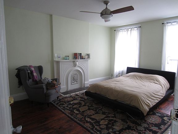 4th image of 107 Lefferts Pl