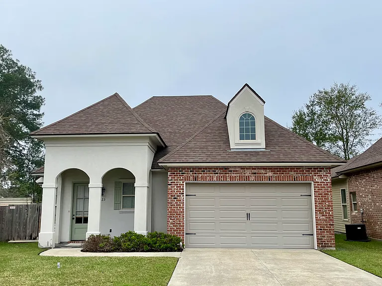 323 Summerland Key Ln — Photo 1