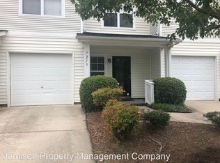 7213 Tom Castain Ln, Charlotte, NC 28226
