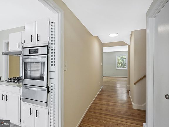 4th image of 3377 Ardley Ct