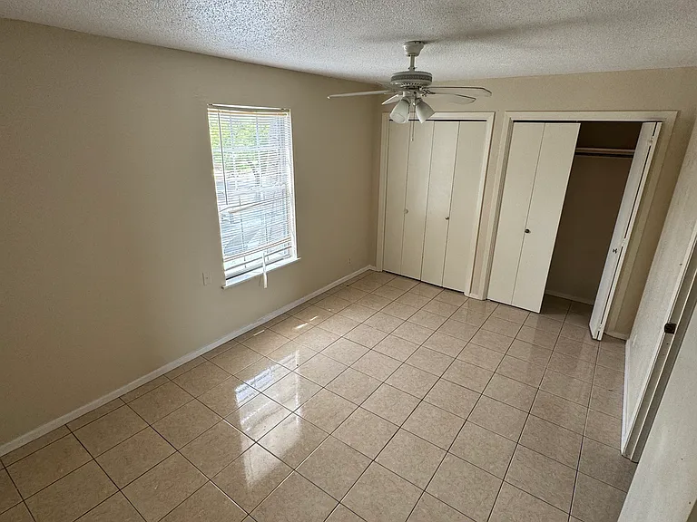 1207 N 77 Sunshine Strip #3 — Photo 6