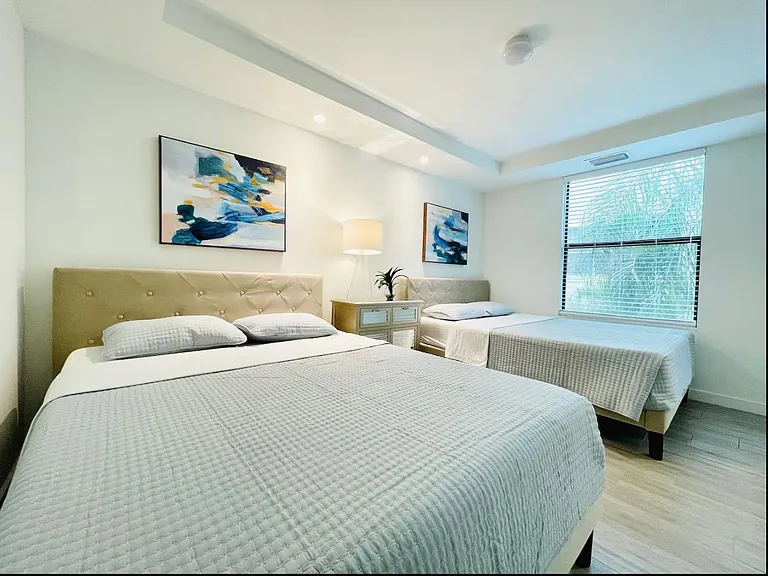 722 NE 15th Ave #1 — Photo 12