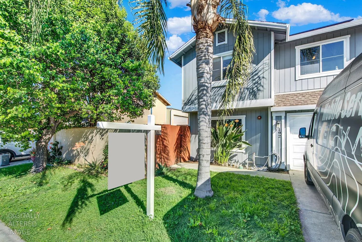 192 W Lincoln Avenue photo 1