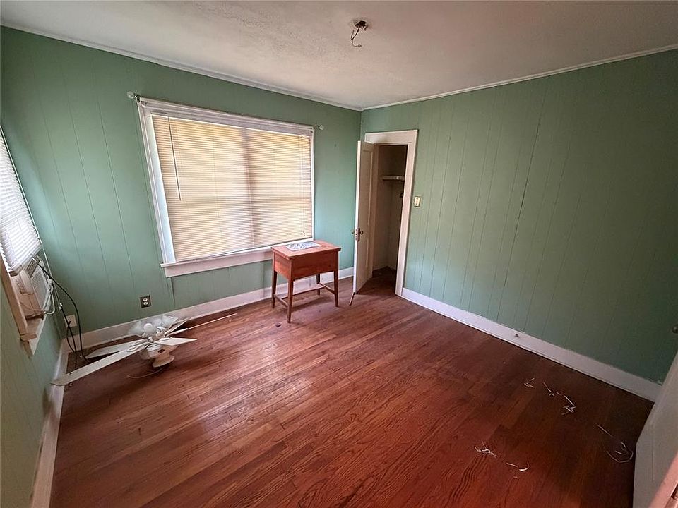 13th image of 501 E Seminole Ave