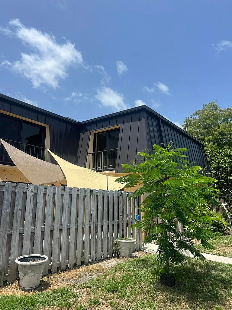 2 bed, 1328 sqft, $2,500 — Photo 3