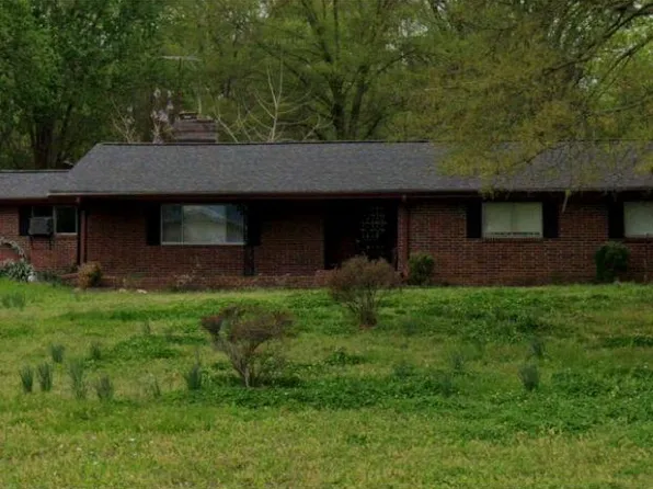 872 Fite Rd, Memphis, TN 38127