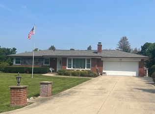 14 Drake Ter, Prospect Heights, IL 60070