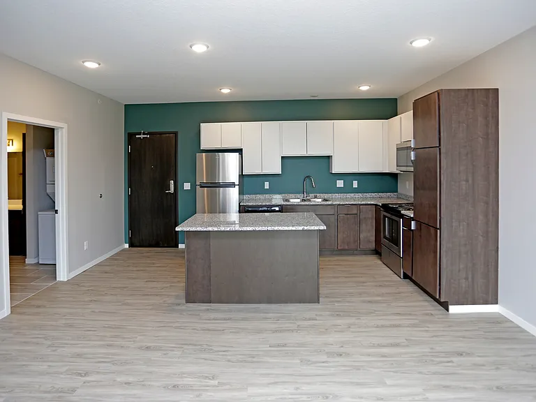 Uptown Apartments — Photo 27