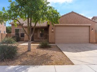 1073 E Oak Rd, San Tan Valley, AZ 85140