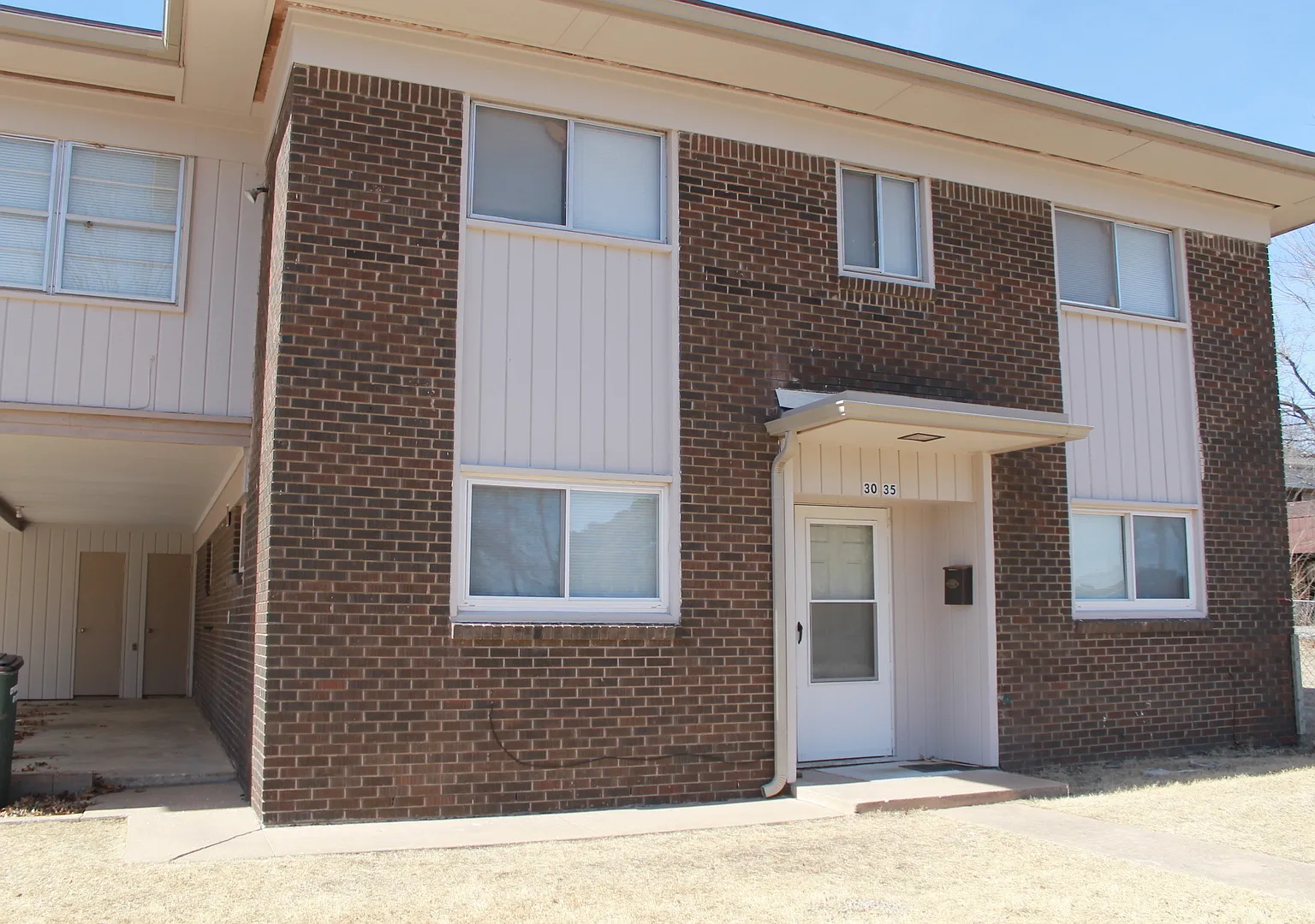 3035 Del View — Photo 1