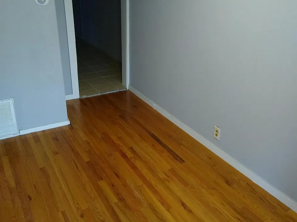 6 Gates St #2L