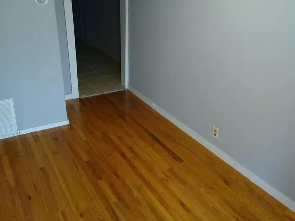 6 Gates St APT 2L, Worcester, MA 01610