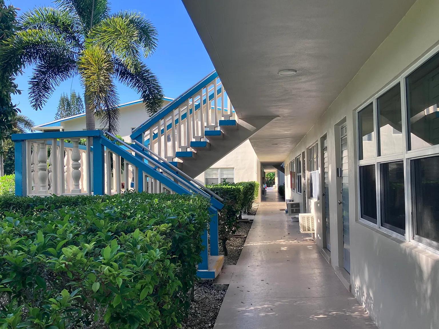 1 bed, 1.5 bath, 646 sqft, $1,250 — Photo 3