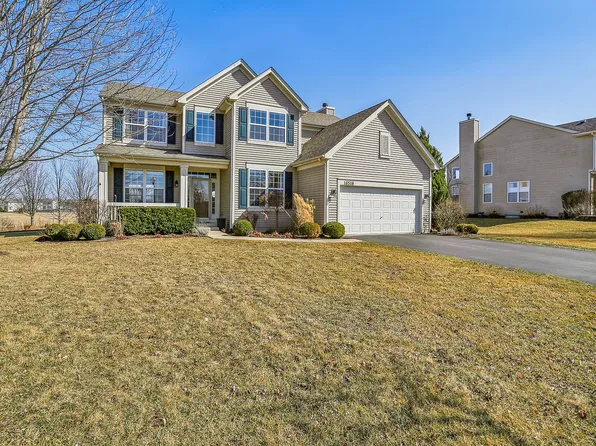 16518 W Watters Dr, Lockport, IL 60441