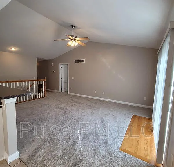 10189 Chestnut Oak Dr — Photo 7