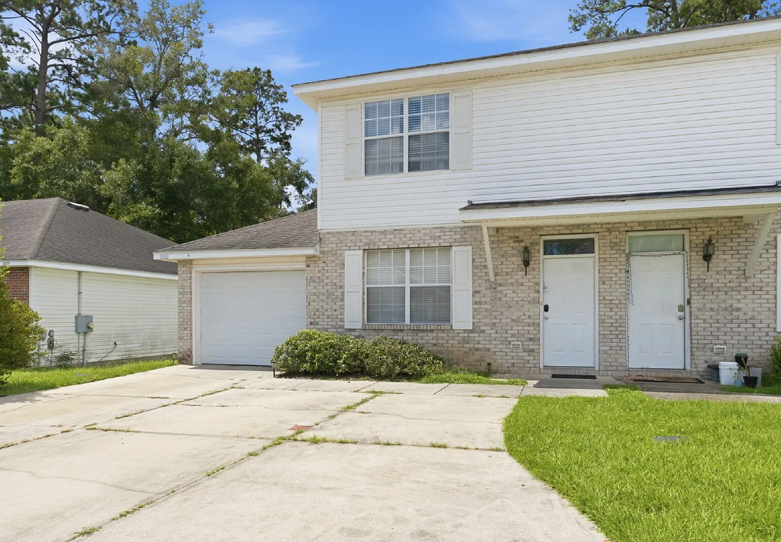 3 bed, 3.0 bath, 1332 sqft, $1,395 — Photo 1