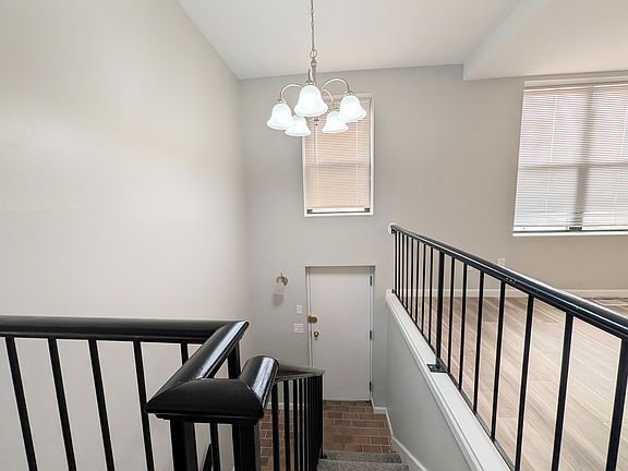 3rd image of 33 Brainerd Rd APT 112