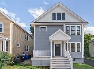 30 Sheafe St #B, Chestnut Hill, MA 02467