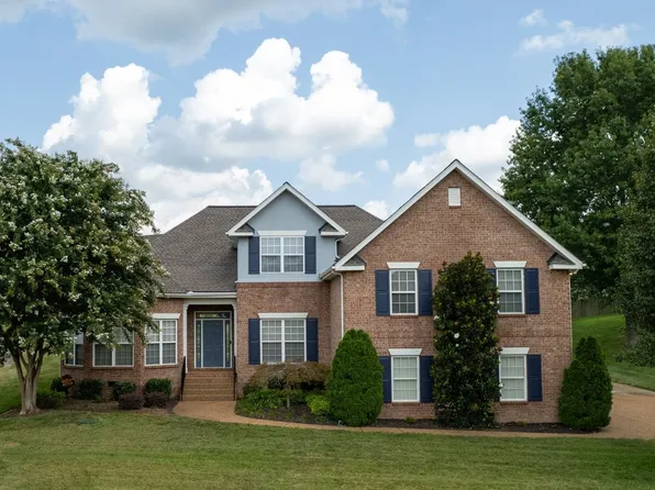 213 James Matthew Ln, Mount Juliet, TN 37122