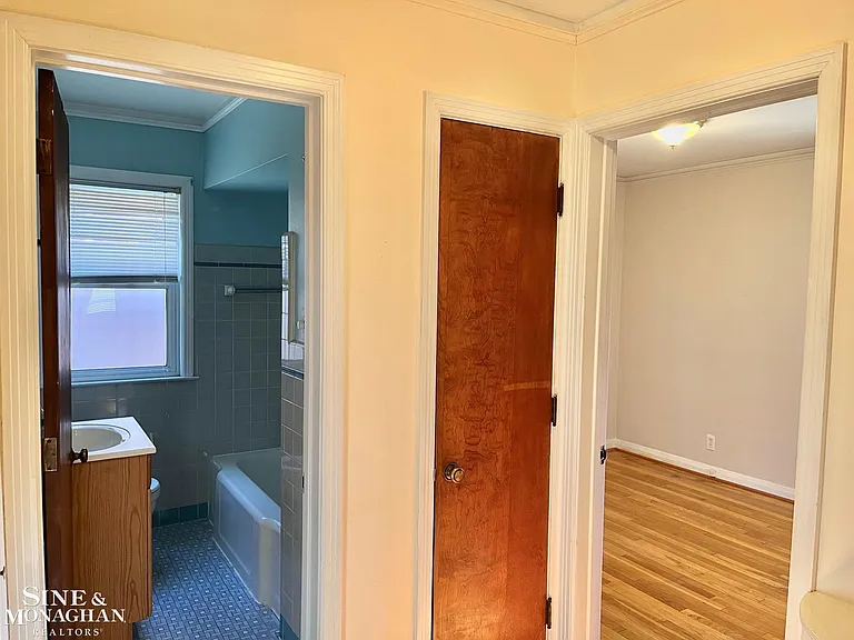 1351 Somerset Ave — Photo 11