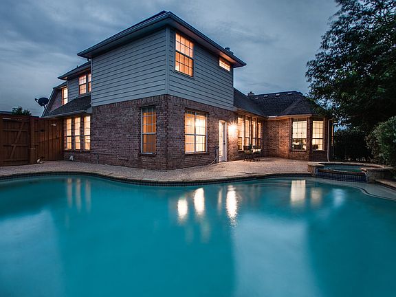 6305-wolf-ridge-dr-plano-tx-1-High-Res-25.jpg