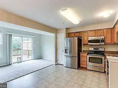 7208 Maidstone Pl — Photo 18