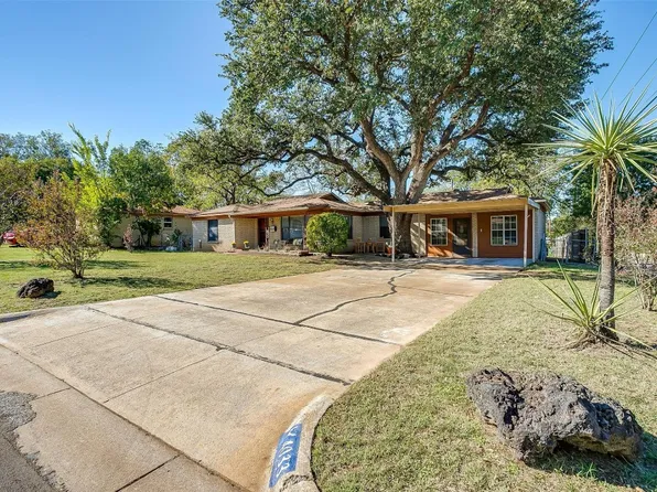 4033 Tejas Trl, Lake Worth, TX 76135